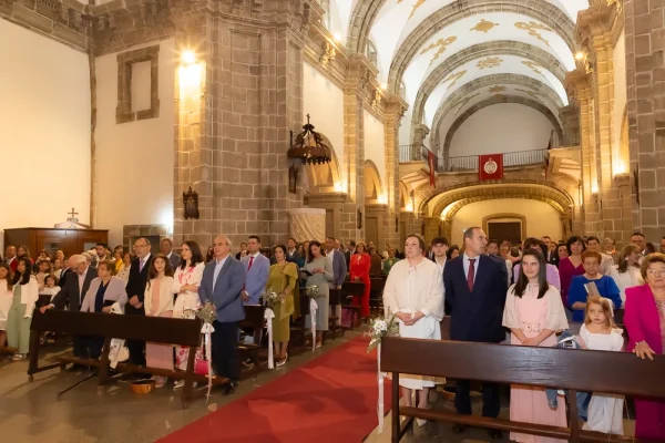 Social > Bautizos y Comuniones