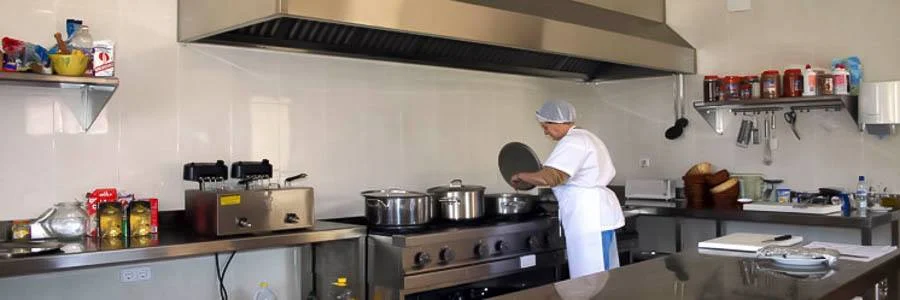Servicios > Hotel-Rural El Borbotón – Huete