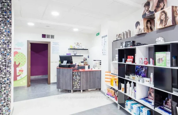 Servicios > Peluquería Color – Cuenca