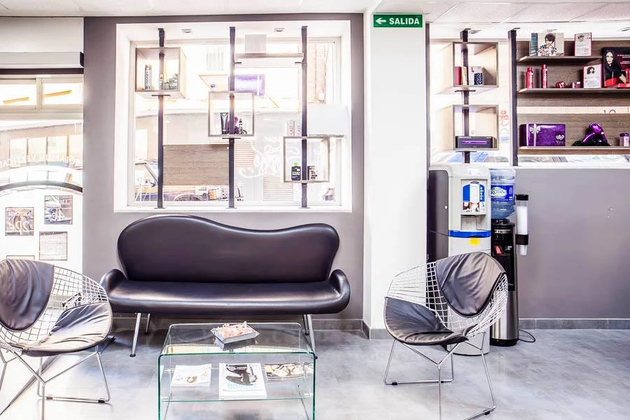 Servicios > Peluquería Color – Cuenca