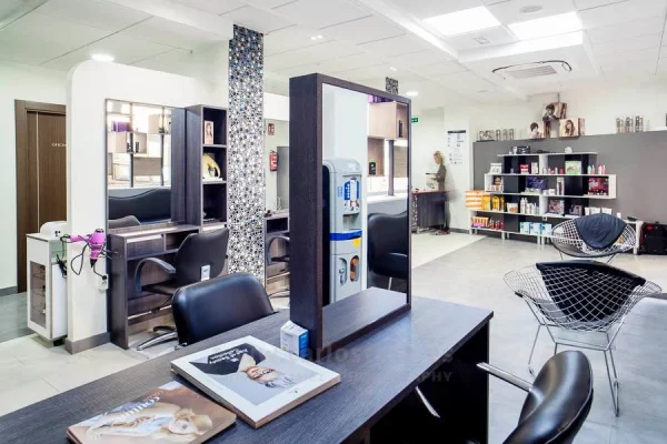 Servicios > Peluquería Color – Cuenca