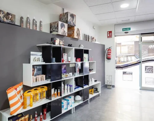 Servicios > Peluquería Color – Cuenca