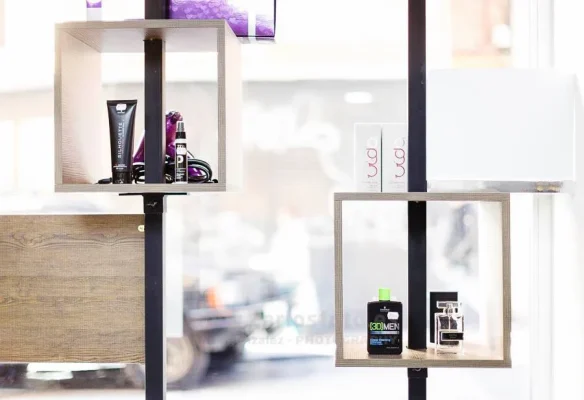 Servicios > Peluquería Color – Cuenca