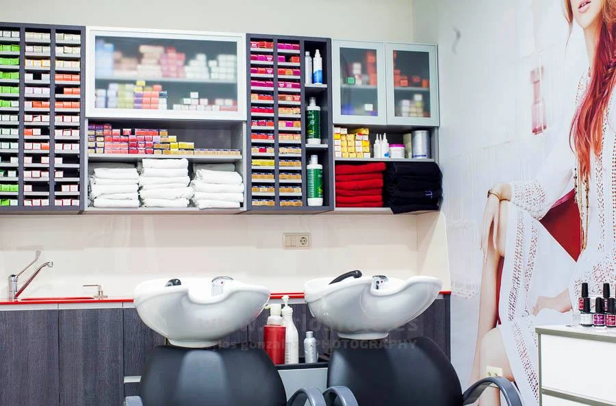 Servicios > Peluquería Color – Cuenca