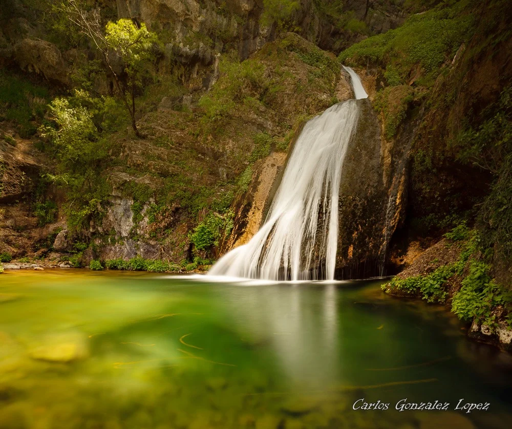 Nacimineto Rio Mundo