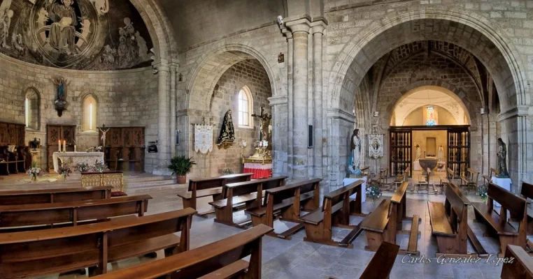 Interior Iglesia Valdeolivas