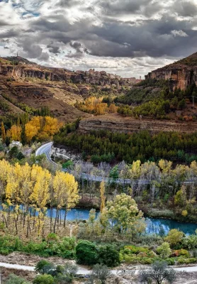Sendero por la hoz del Jucar en Cuenca