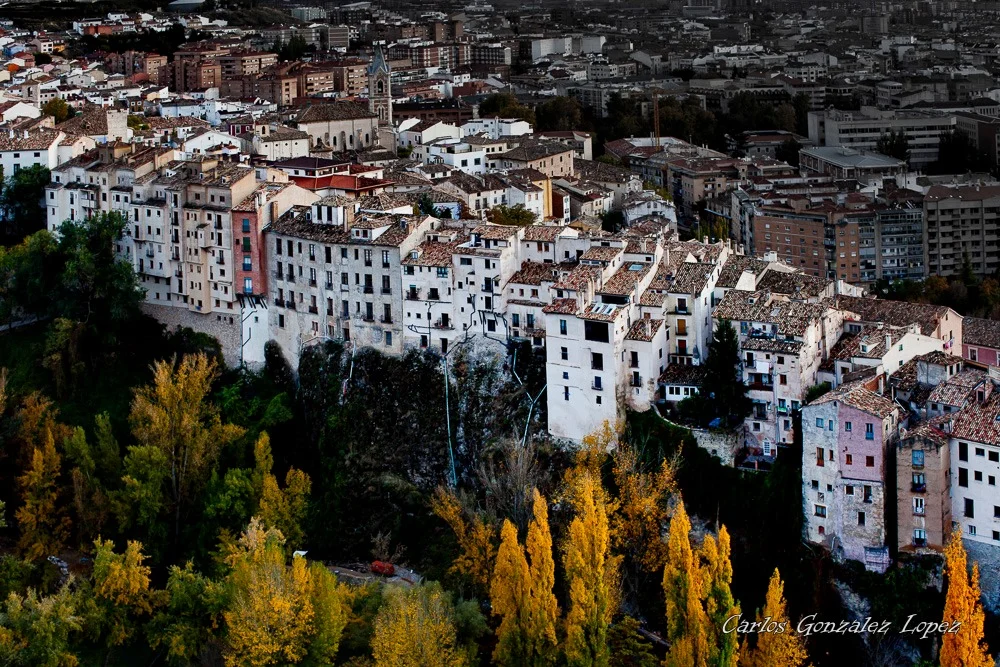 Crece conmigo. Vistas de Cuenca desde la hoz del Júcar.