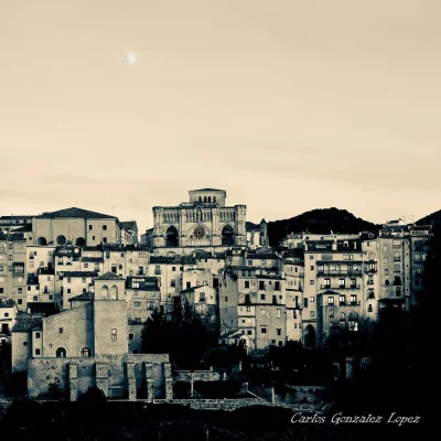 Vista Cuenca desde cerros jucar anochecer