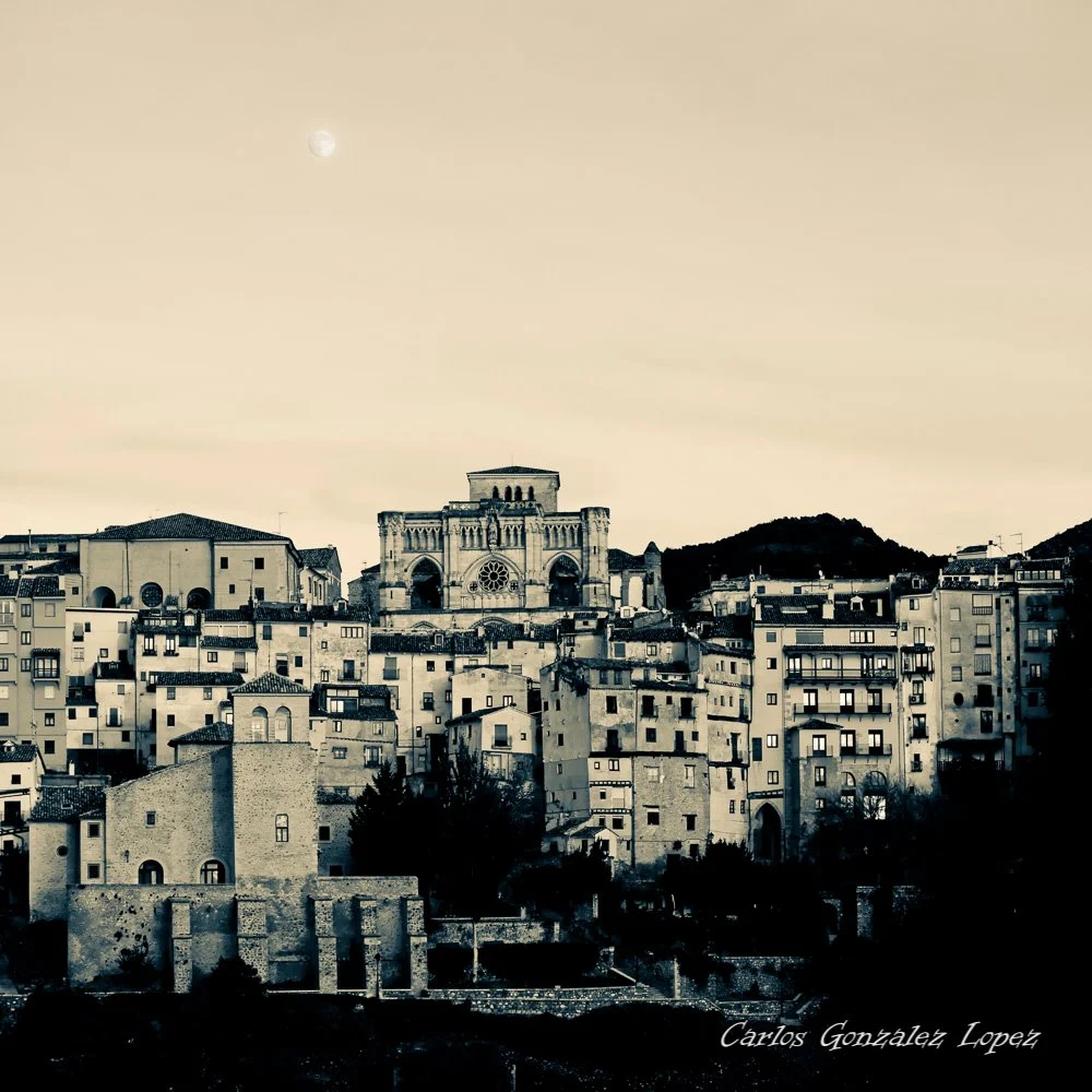 Vista Cuenca desde cerros jucar anochecer