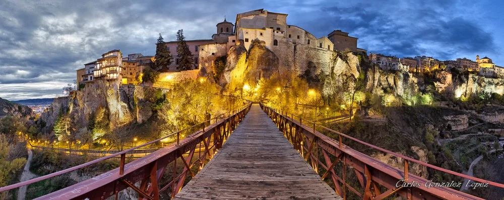 Puente de San Pablo Noche Cuenca