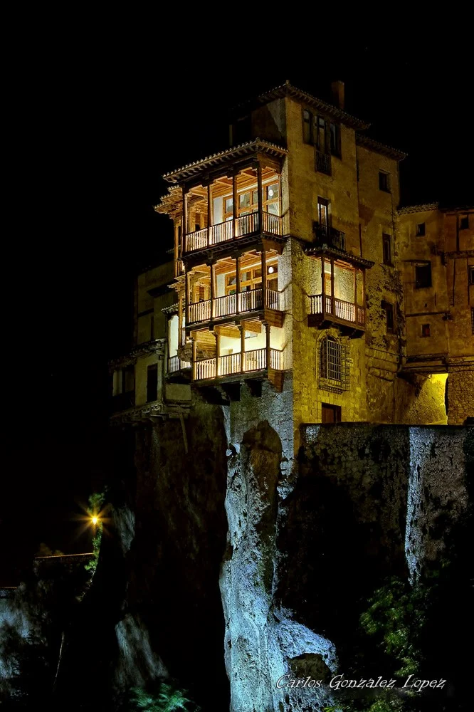 Las casas colgadas nocturna, Cuenca