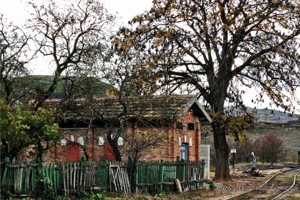 Estacion Ferrocarril antigua, Huete (Cuenca)
