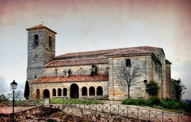 Ruta de la arquitectura negra - Iglesia, Guadalajara