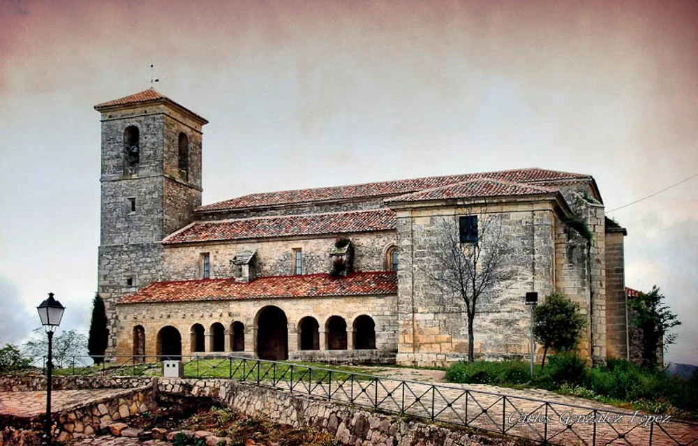 Ruta de la arquitectura negra - Iglesia, Guadalajara