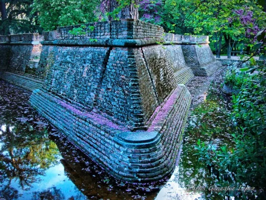 Azul, Parque el Capricho (Madrid)