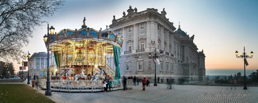 Tiovivo en el Palacio Real de Madrid