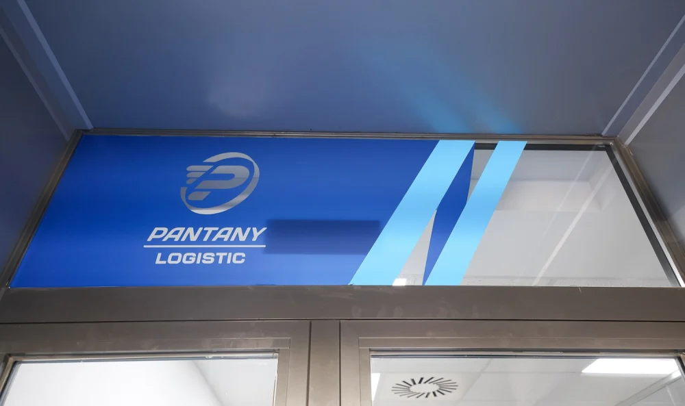 Servicios > Pantany Logistic, S.L.